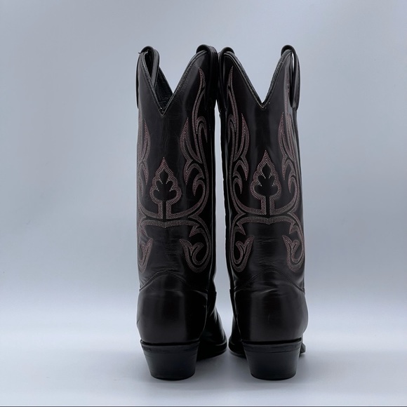 J. Chisholm Handcrafted Boot. - Picture 6 of 11